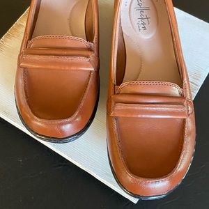 Clarks Ashland Lily leather shoes